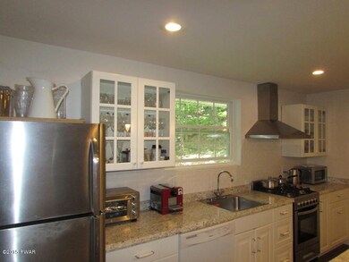 114 Basswood Dr, Hawley, PA 18428 - photo 4