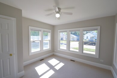 1722 Catalpa St, Waukegan, IL 60085 - photo 2