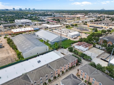 8715 Meadowcroft Dr unit 201, Houston, TX 77063 - photo 2