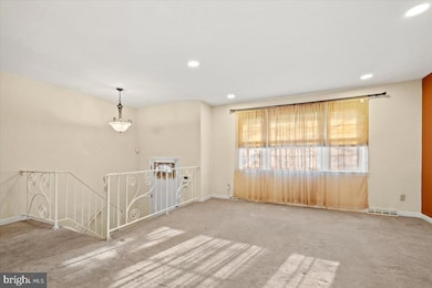 610 Howell Dr, Westampton, NJ 08060 - photo 5