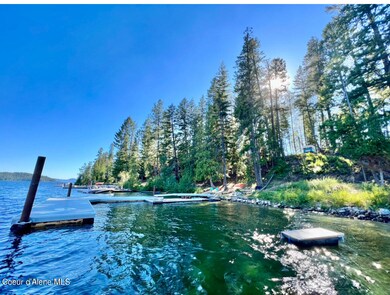 Priest Lake Waterfront!
