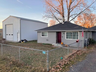 3197 Bristol Ave, Klamath Falls, OR 97603 - photo 3