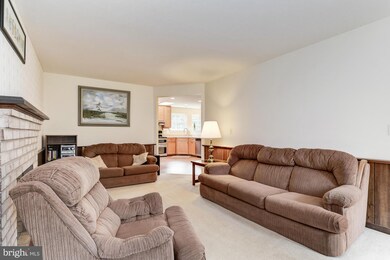 15209 Peachstone Dr, Silver Spring, MD 20905 - photo 6