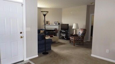 5939 Naughten Pond Dr unit 5939, Columbus, OH 43213 - photo 6