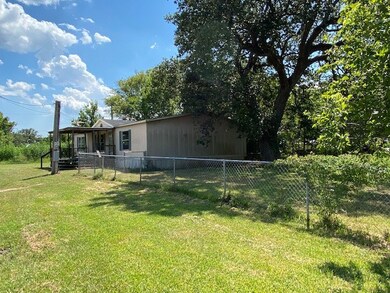 1047 County Road 913, Brazoria, TX 77422 - photo 3