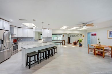 Eat-in kitchen and dining area.