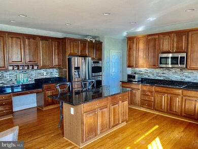 10838 Catron Rd, Perry Hall, MD 21128 - photo 6