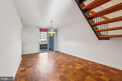 5005 Battery Ln, Bethesda, MD 20814 - photo 6