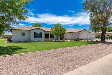 17248 E Pecos Rd, Gilbert, AZ 85295 - photo 2