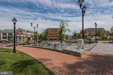 3985 Norton Place unit 10402, Fairfax, VA 22030 - photo 3