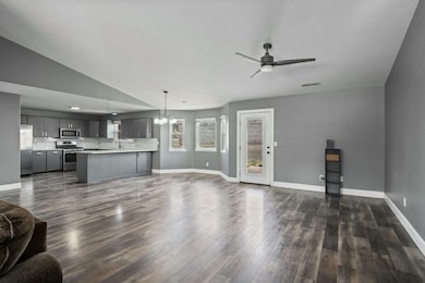 615 N 220 W, La Verkin, UT 84745 - photo 6