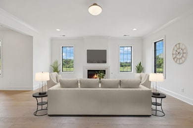 102 Cardiff Dr N, Spring Hill, TN 37174 - photo 2