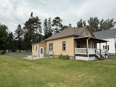 820 Deleglise St, Antigo, WI 54409 - photo 2