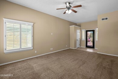 14294 Desert Cactus Dr, Horizon City, TX 79928 - photo 3