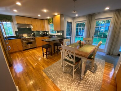 26 Berkshire Rd, Newtonville, MA 02460 - photo 4