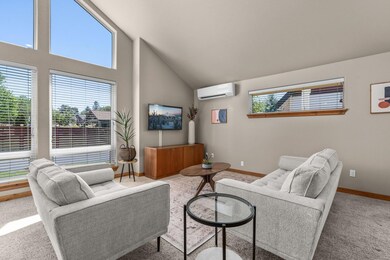 2594 NE 8th St, Bend, OR 97701 - photo 4