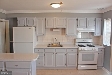 7437 Edsworth Rd, Dundalk, MD 21222 - photo 6