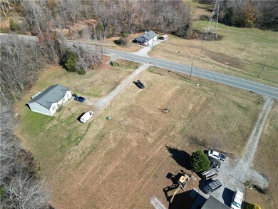 1291 Old Lexington Rd, Winston-Salem, NC 27107 - photo 7