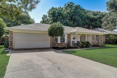 5509 Irish Spring Ln, North Richland Hills, TX 76180 - photo 2