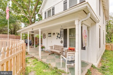 215 2nd St, Shenandoah Junction, WV 25442 - photo 4