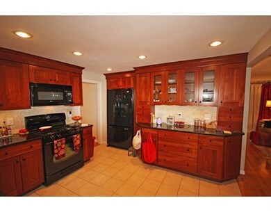 16 Claffey Ave, Worcester, MA 01606 - photo 5