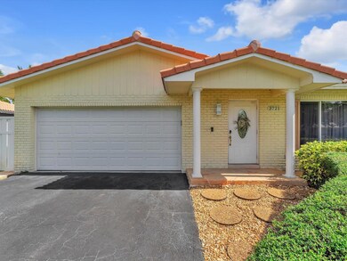 3721 NW 114th Ln, Coral Springs, FL 33065 - photo 2
