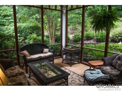 Relaxing Screened Porch