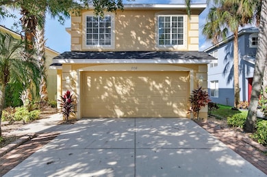 7152 Chatum Light Run unit 2, Bradenton, FL 34212 - photo 2