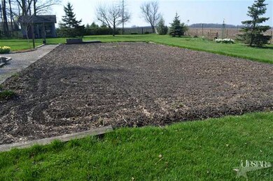 816 S Roussey Rd, New Haven, IN 46774 - photo 5