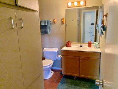 citrus guest bath