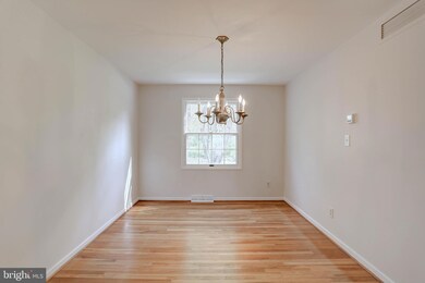 6136 Gatsby Green, Columbia, MD 21045 - photo 7