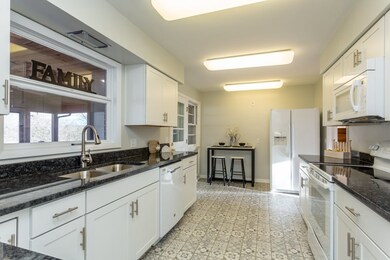 80 Perry St, Harrisonburg, VA 22801 - photo 7