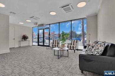 108 Ridge Rd unit 302, North Arlington, NJ 07031 - photo 3