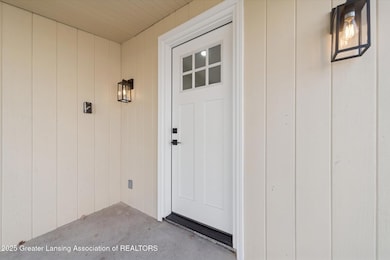 815 5th Ave, Lake Odessa, MI 48849 - photo 5