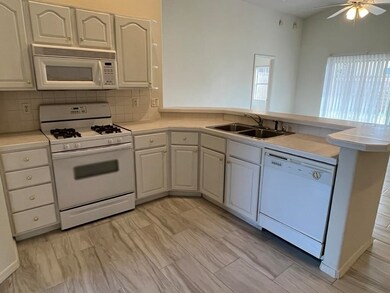 838 Mimosa Ave, Alamogordo, NM 88310 - photo 4