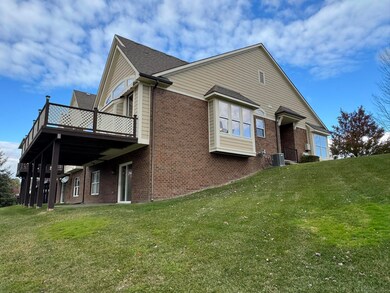 21262 Lilac Ln, Clinton Township, MI 48036 - photo 5