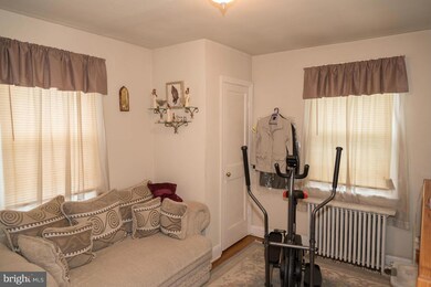 5727 Simmonds Ave, Baltimore, MD 21215 - photo 3