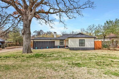 905 S Brown Ave, Denison, TX 75020 - photo 3