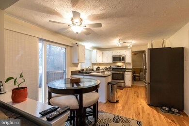 16140 Olmstead Ln, Woodbridge, VA 22191 - photo 5