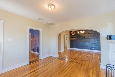 2921 Altura Ave unit 2, El Paso, TX 79930 - photo 6