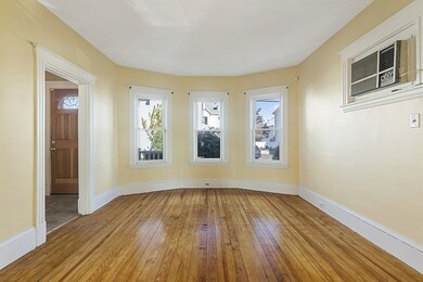 26 Porter St, Everett, MA 02149 - photo 2