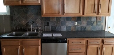 1512 Le Grand St, Savannah, GA 31401 - photo 4