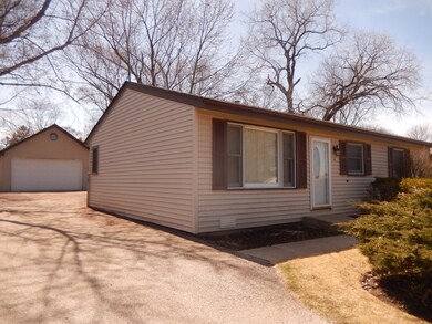 6 Hunters Path, Lake In the Hills, IL 60156 - photo 6