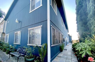 1621 Vineyard Ave unit 4, Los Angeles, CA 90019 - photo 2