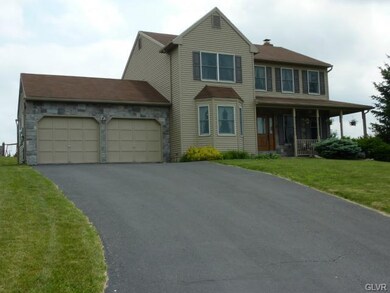 307 Spyglass Hill Rd, Bath, PA 18014 - photo 2