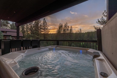 11102 Meek Ct, Truckee, CA 96161 - photo 5
