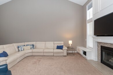 6060 Saddle Ridge-6