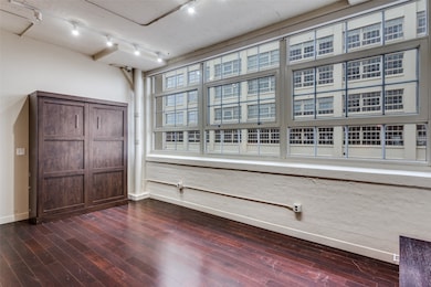 Montgomery Plaza unit 1311, Fort Worth, TX 76107 - photo 5