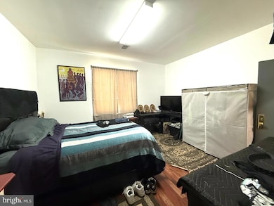 1232 N Carlisle St, Philadelphia, PA 19121 - photo 5