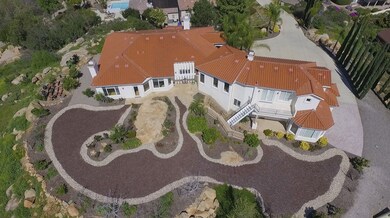 13697 Indian Peak Trail, Poway, CA 92064 - photo 2